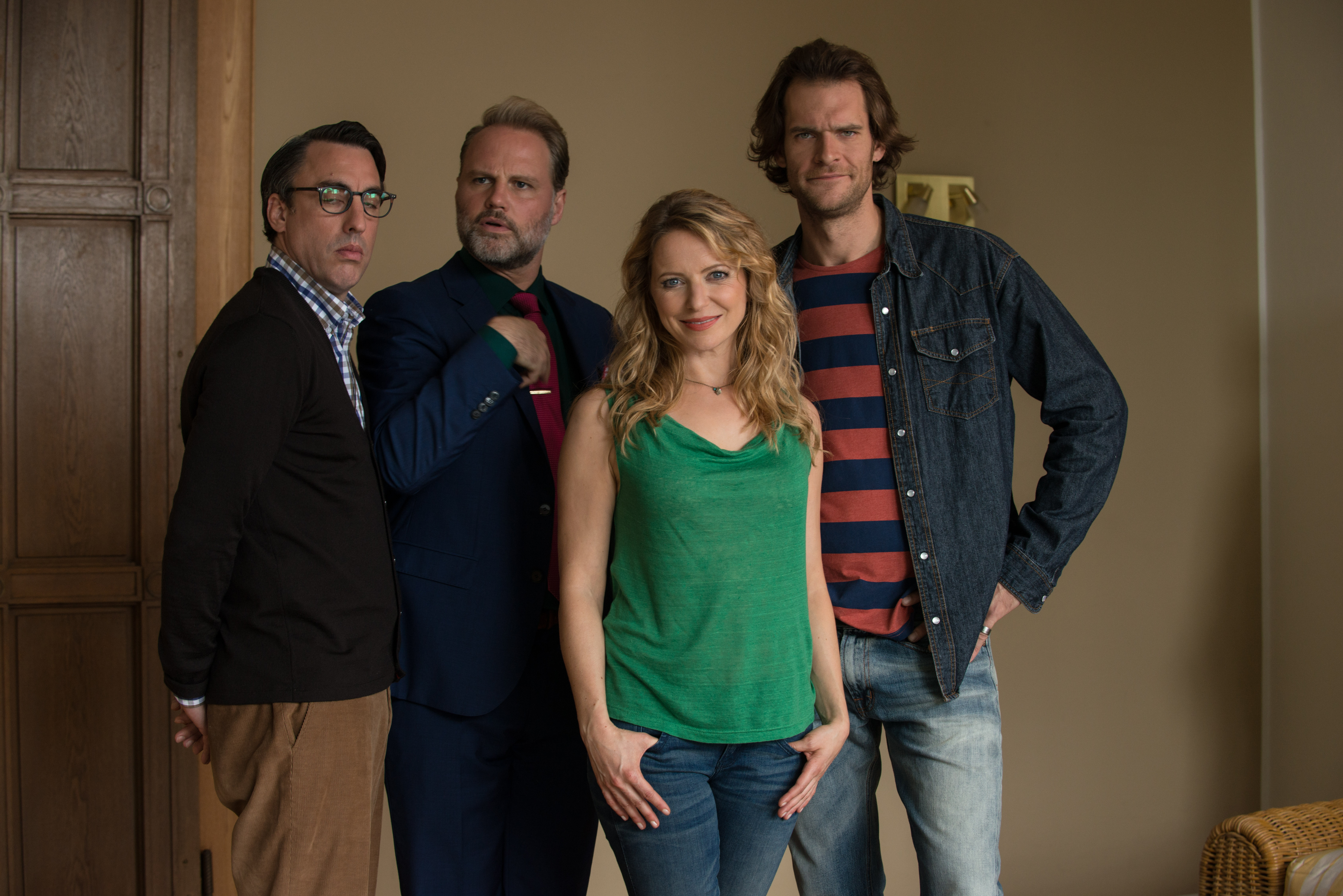 "Triple Ex" Anna Holzinger (Diana Staehly), Tom (Frank Maier), Karl-Friedrich (Mirco Reseg), Eugen (Alexander Schubert)