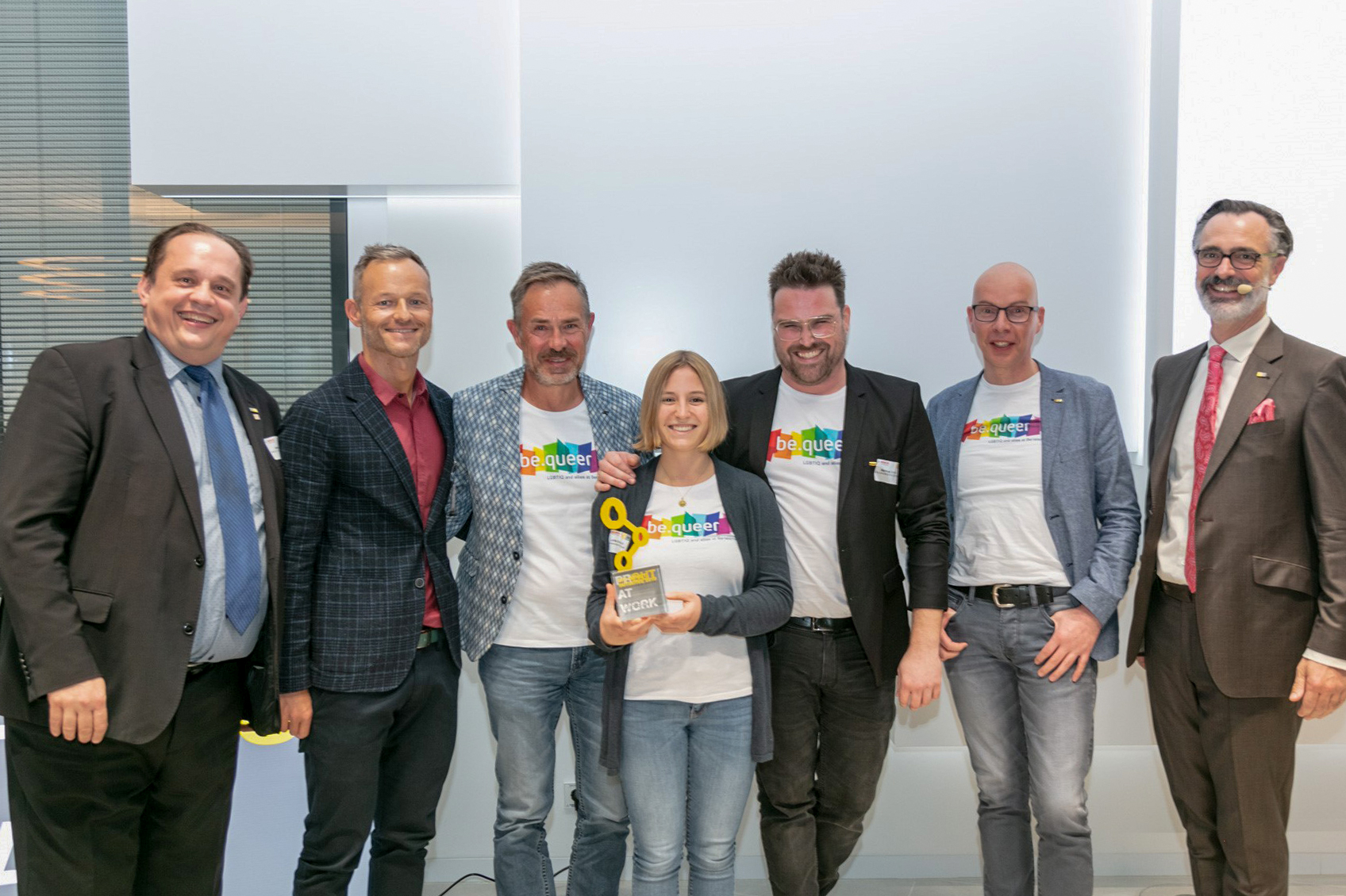 v.l. Lotte Footh (Bertelmann, Diversity), Michael Lauk (Arvato Finance Solutions), Markus Schroth (UFA SHOW & FACTUAL), Jens Maier (Gruner&Jahr), Michael Wagner (Arvato Finance Solutions) & Vorstand Prout at Work Dr. Jean-Luc Vey (links) Albert Kehrer (rechts)