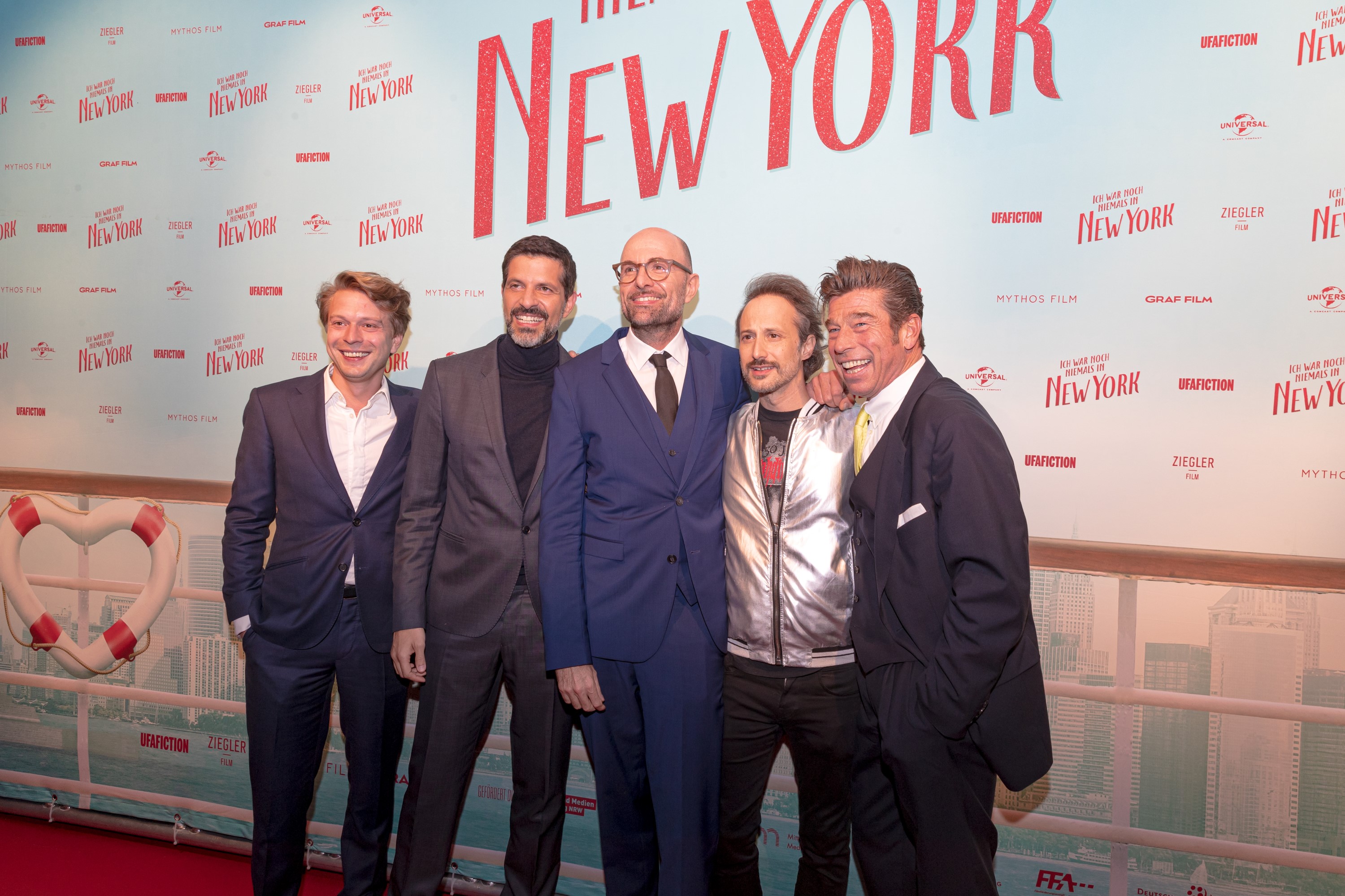 Ich war noch niemals in New York: der Cast auf dem roten Teppich mit Regisseur Philipp Stölzl
