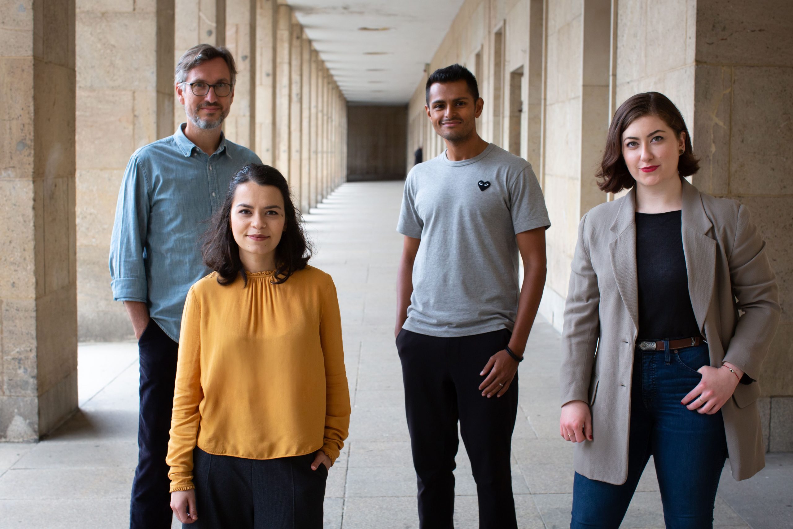 v.l.n.r.: Jörg Winger, Yakira Traub, Imran Khan, Naomi Marne 