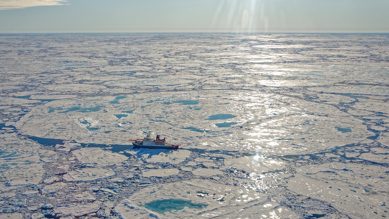 EXPEDITION ARKTIS ist in den beiden Kategorien "Best Science Documentary" und "Homeland Earth Award" nominiert.