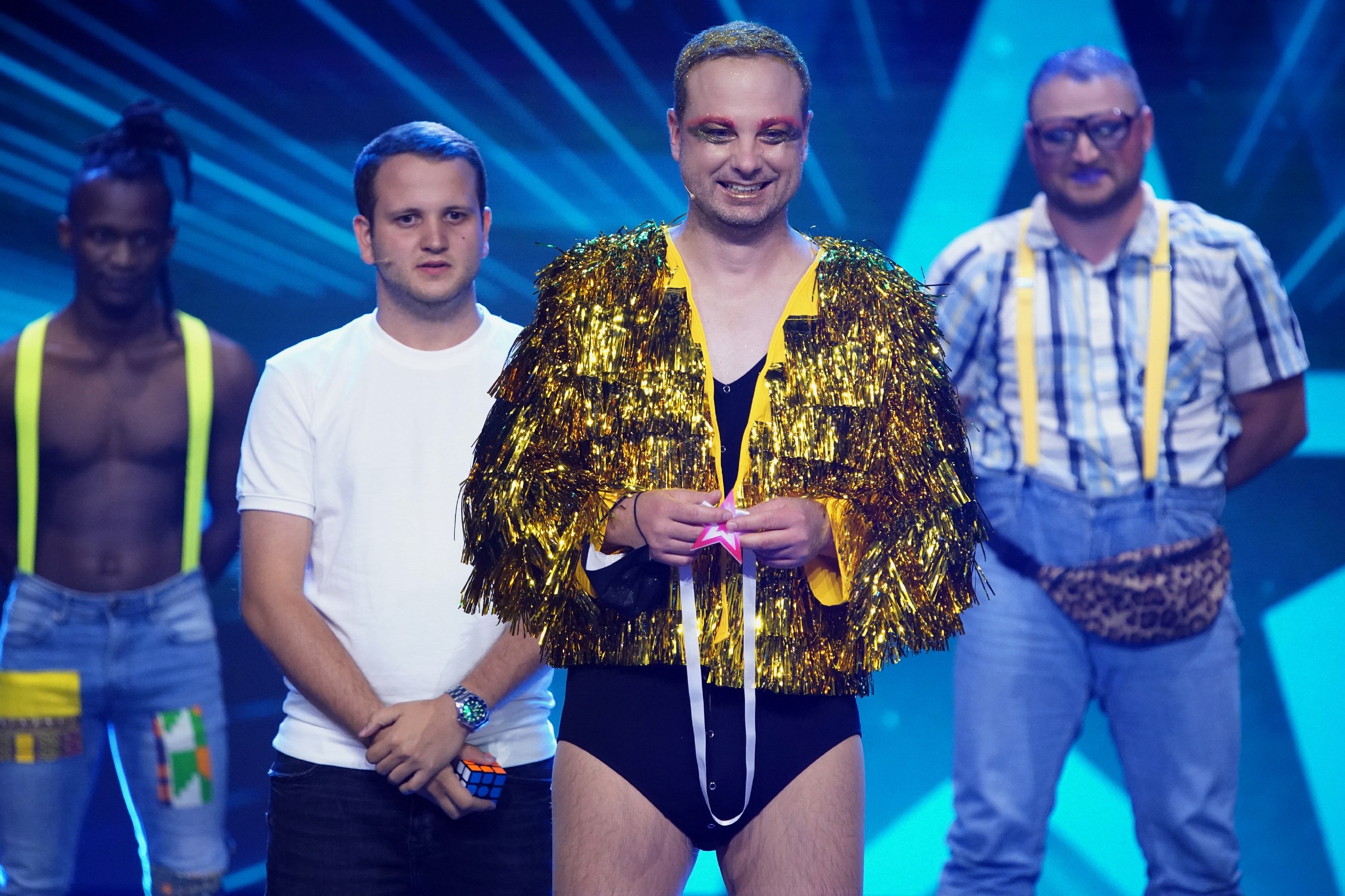 Sebastian Loos und das Männerballett Finsterwalde sind ebenfalls eine Runde weiter