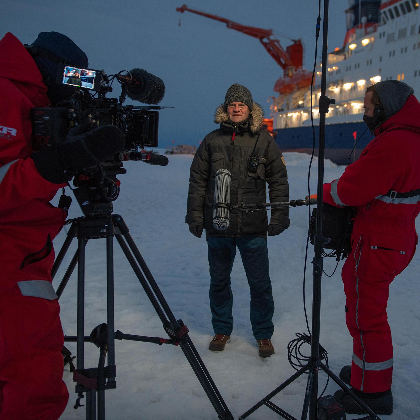 UFA Show & Factual-Team beim Dreh mit Markus Rex