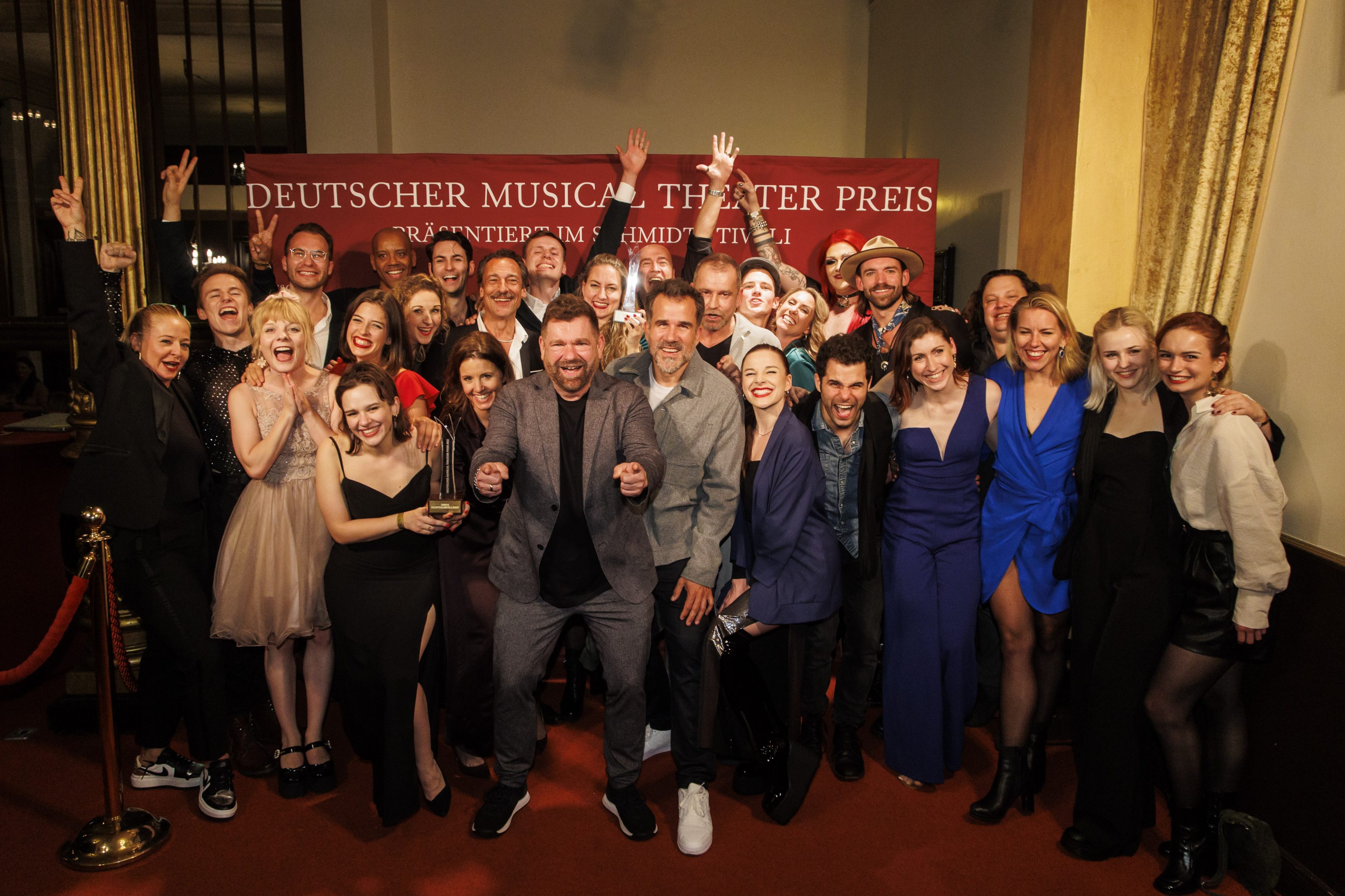 TIVOLI: Deutscher Musical Theater Preis 2022 - Die Gala im Schmidts Tivoli in Hamburg