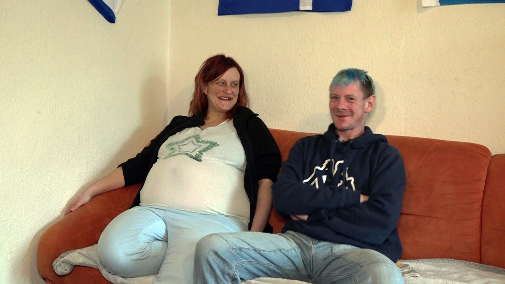 Im Stadtteil Neue Neustadt lebt Nicky mit ihrem zweijährigen Sohn Noah. Seit fünf Monaten hat sie einen neuen Partner; den 42-jährigen Micky.