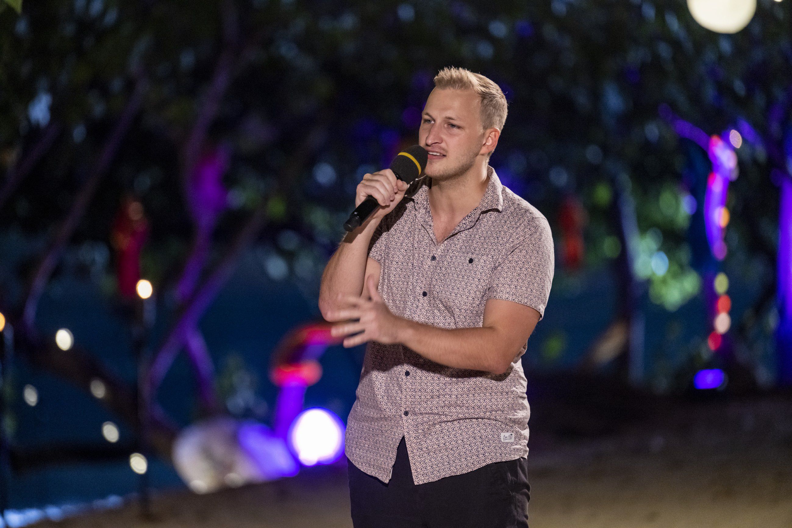 David Leischik (27) aus Köln singt „No Matter What” von Boyzone