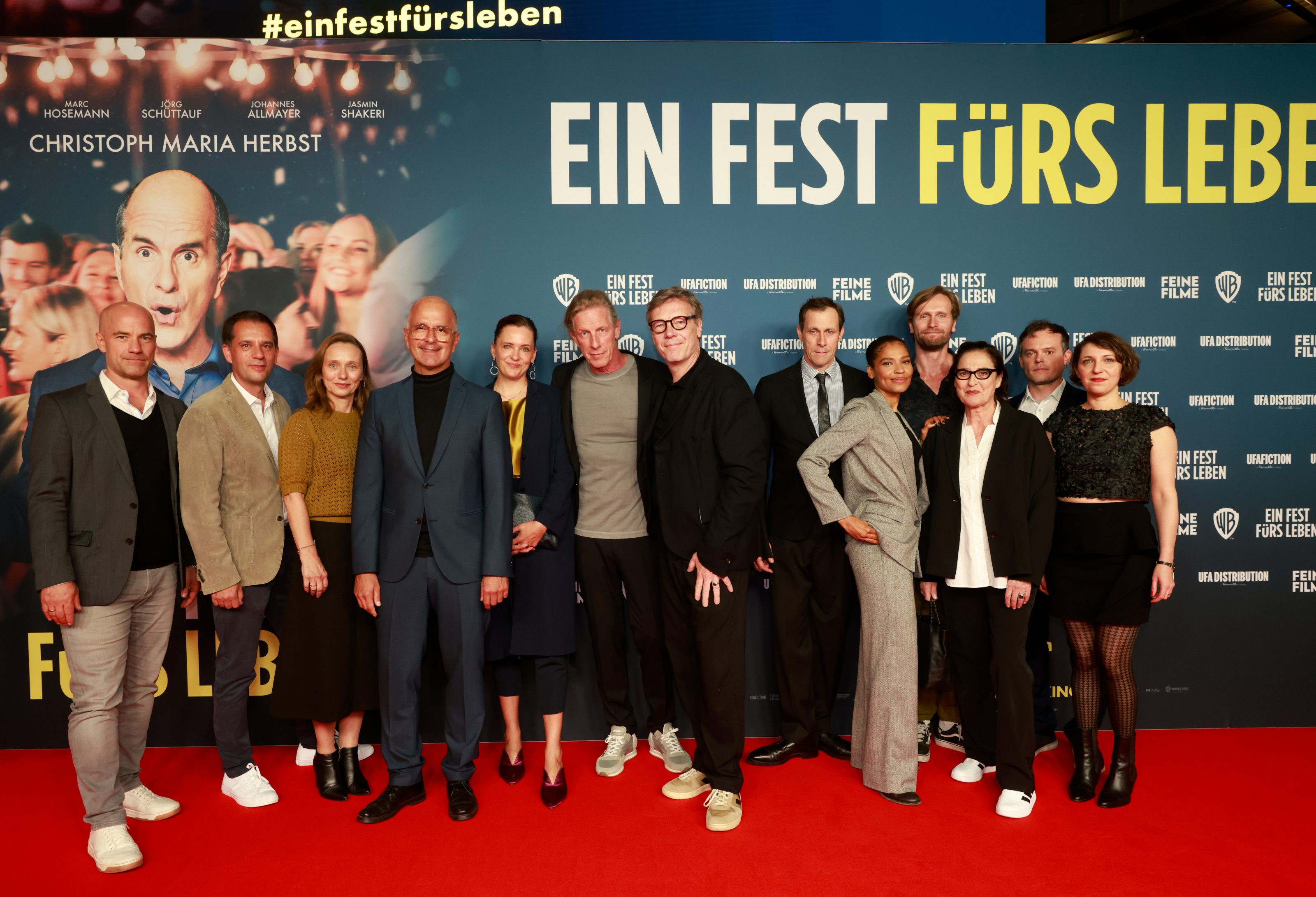 v.l.n.r.  Sebastian Werninger, Hannes Heyelmann, Christina Bentlage, Christoph Maria Herbst, Magdalena Prosteder, Richard Huber, Hermann Florin, Marc Hosemann, Cynthia Micas, Ulrich Brandhoff, Charlotte Schwab, Johannes Allmayer, Sabrina Kunert